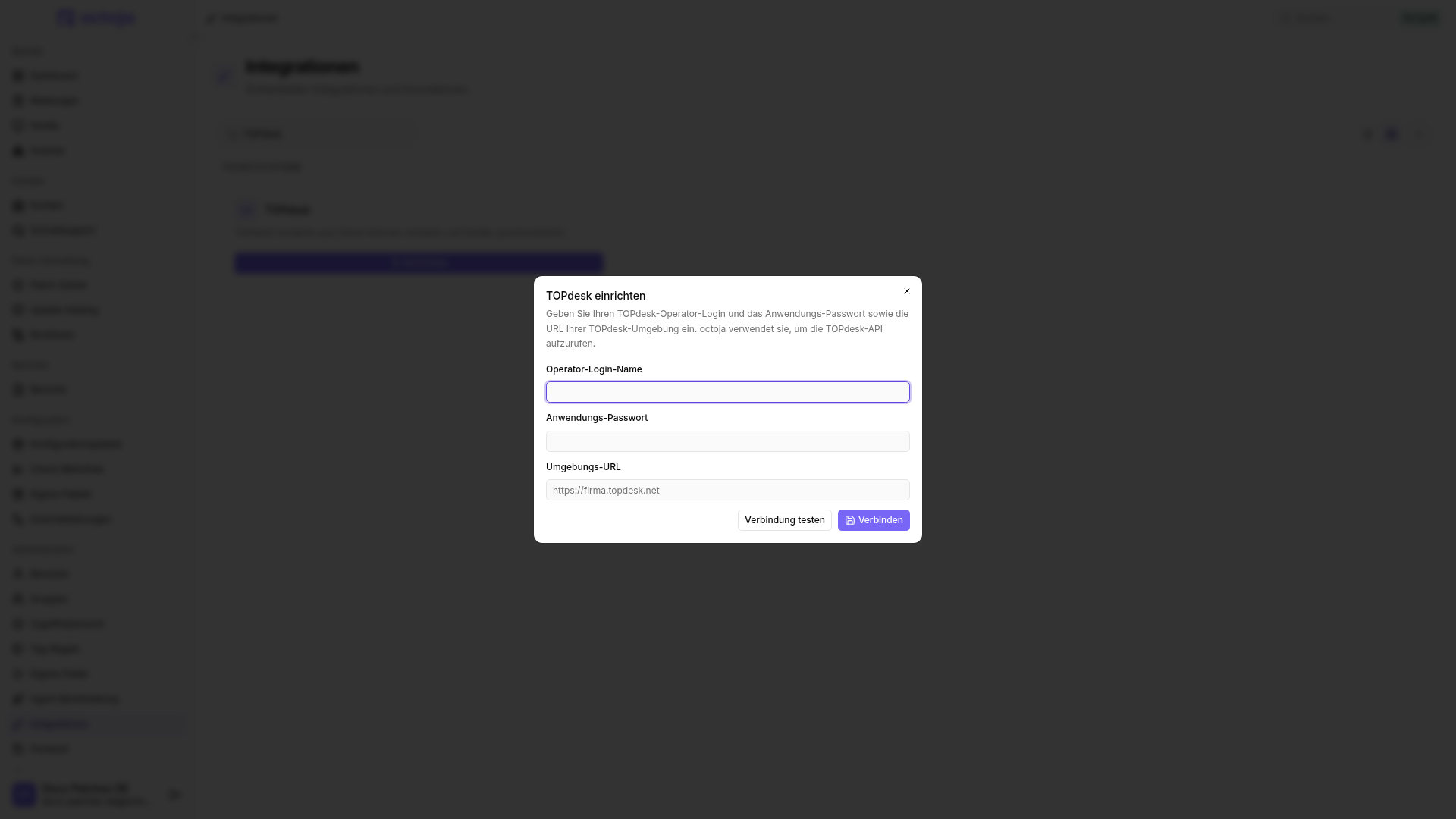 Der Dialog „TOPdesk einrichten“ mit den Feldern „Operator-Login-Name“, „Anwendungs-Passwort“ und „Umgebungs-URL“ sowie den Schaltflächen „Verbindung testen“ und „Verbinden“.
